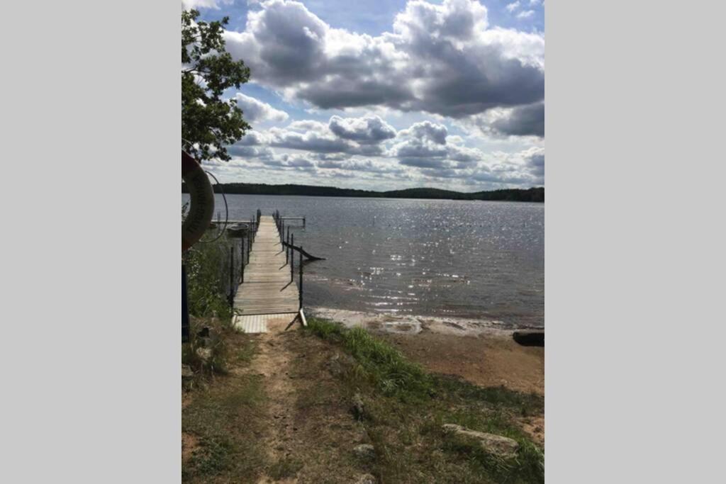 Very Nice Cottage By The Lake. Lursjoen! Hästveda Exteriör bild