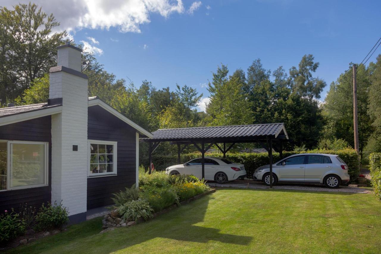 Very Nice Cottage By The Lake. Lursjoen! Hästveda Exteriör bild